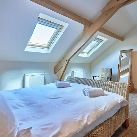 Bed & Breakfast Manoir De L'ormel Omaha