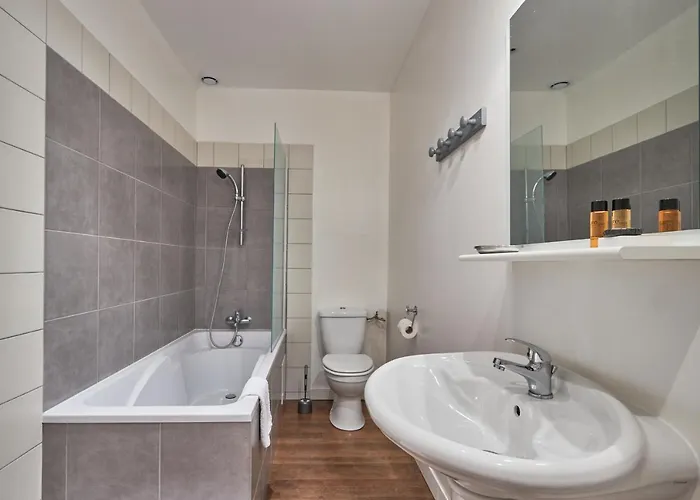 Manoir De L'ormel Omaha 4*