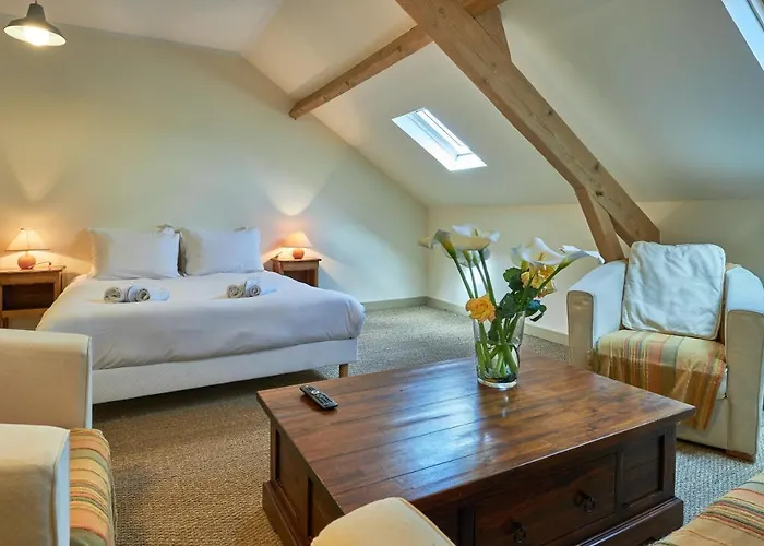 Manoir De L'ormel Omaha B&B