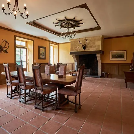 Manoir De L'ormel Omaha Bed & Breakfast Vierville-sur-Mer