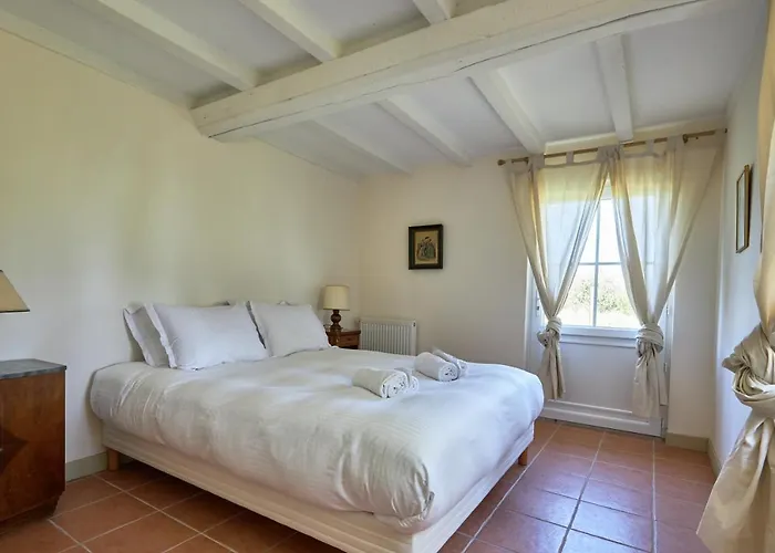 Manoir De L'ormel Omaha Bed & Breakfast